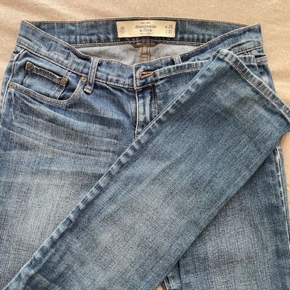 Abercrombie & Fitch Denim - Abercrombie Jean 0S Like New
